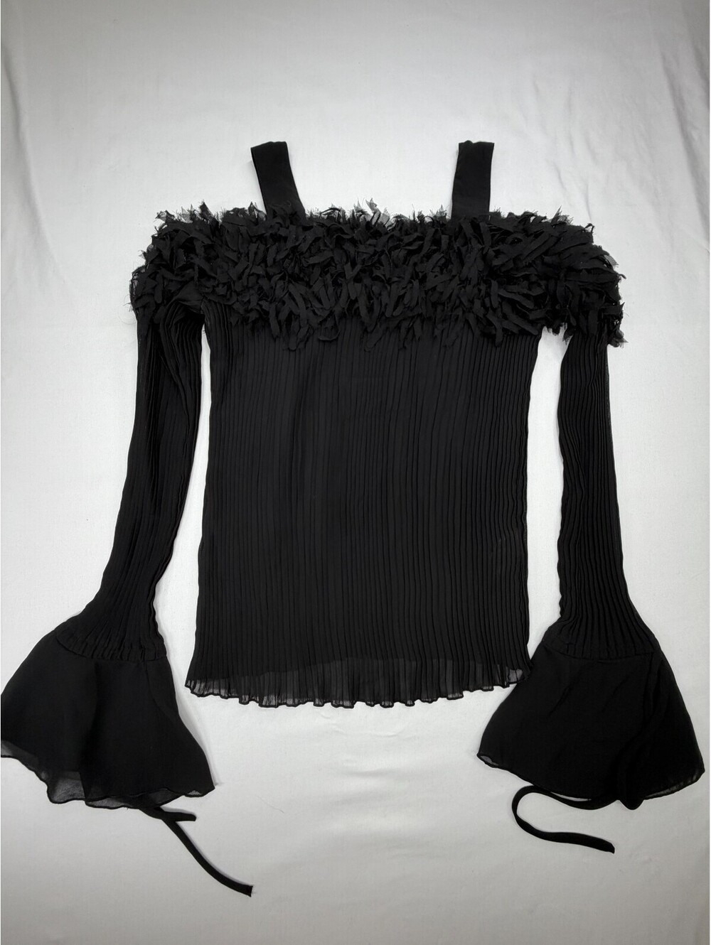 Kaelyn Max Women's Blouse Cold Shoulder Bell Sleeve Polyester Size M Black